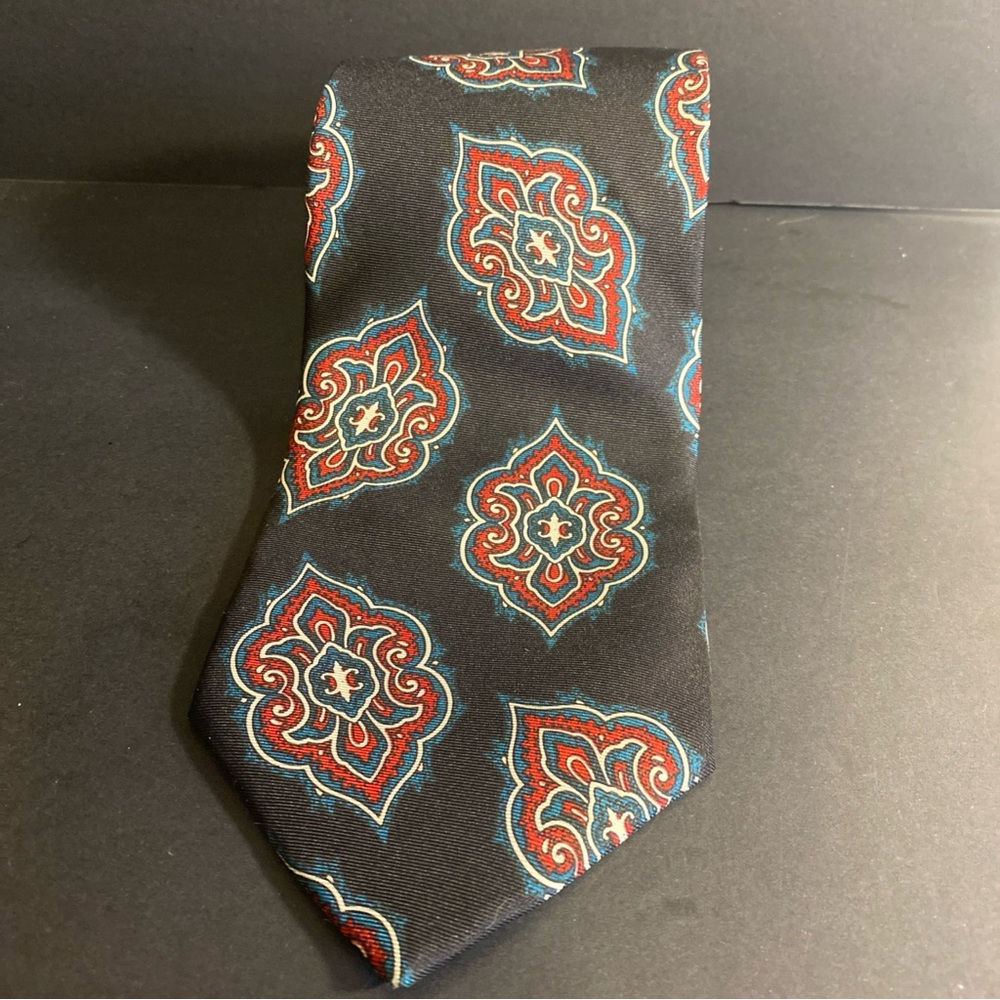 Christian Dior Monsieur Floral Paisley Geomatic With Medallions 100% Silk Tie